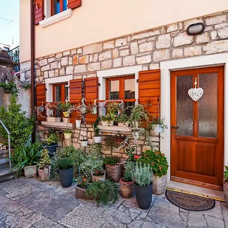 בית נופש Carera Old Town Of Rovinj-rovigno *